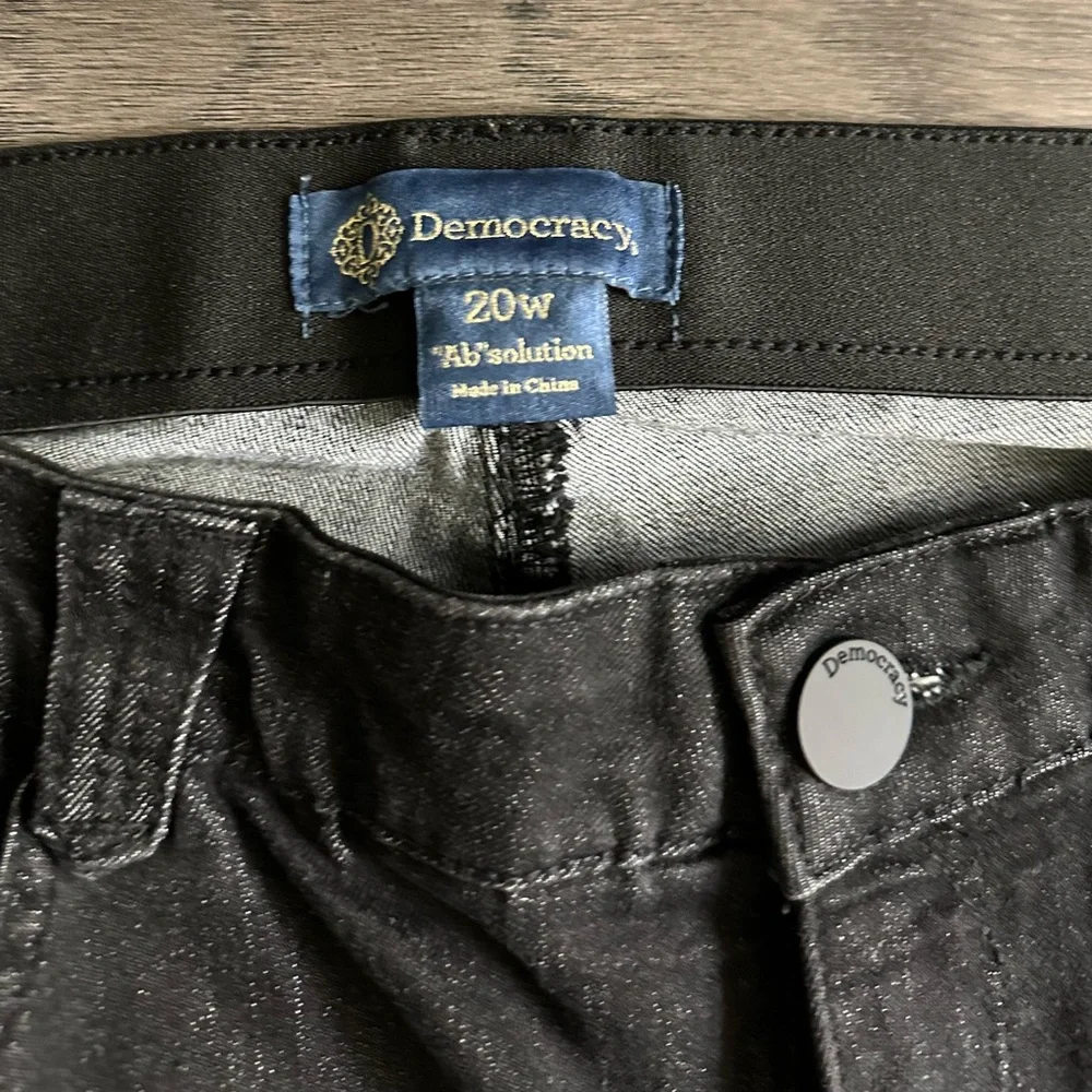 Democracy Black Denim Pants - Picture 2 of 4